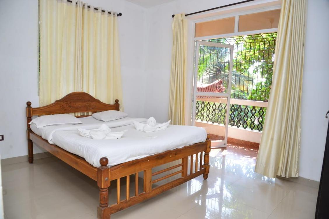 Cliff Heaven 2 Bhk Ac Apartment Orlim 外观 照片