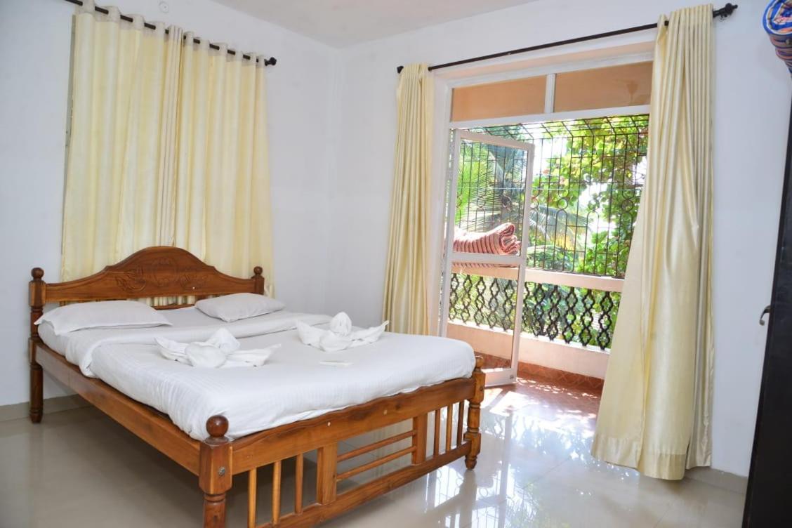 Cliff Heaven 2 Bhk Ac Apartment Orlim 外观 照片